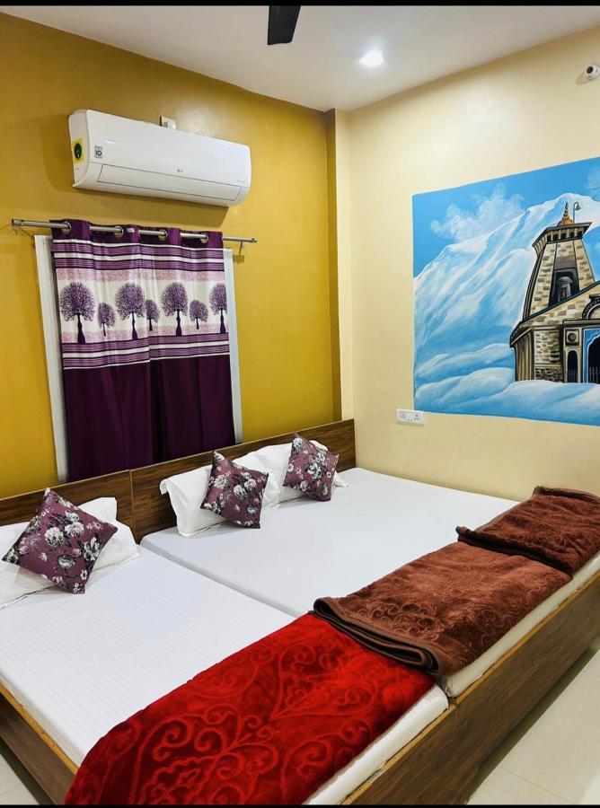 Lotus Paying Guest House Варанасі Екстер'єр фото