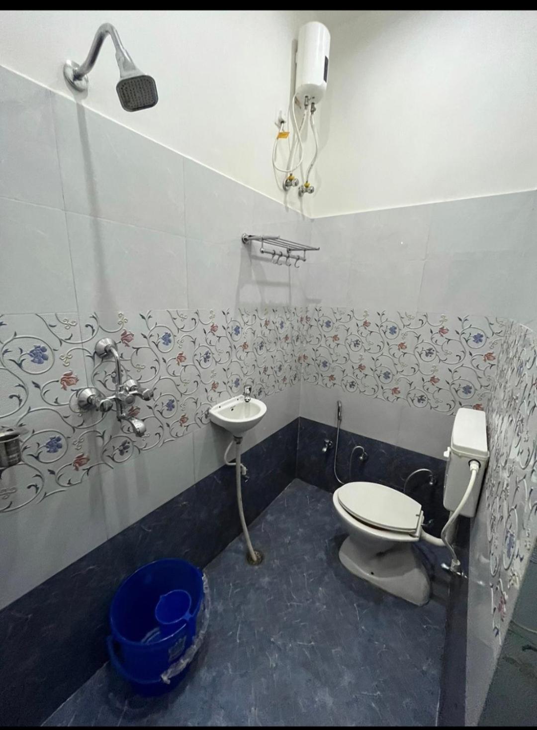 Lotus Paying Guest House Варанасі Екстер'єр фото